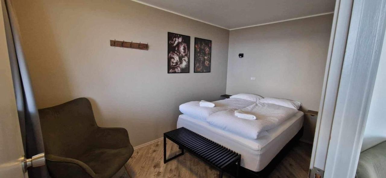 North Inn - Guesthouse And Cabin อาคูเรย์รี ภายนอก รูปภาพ